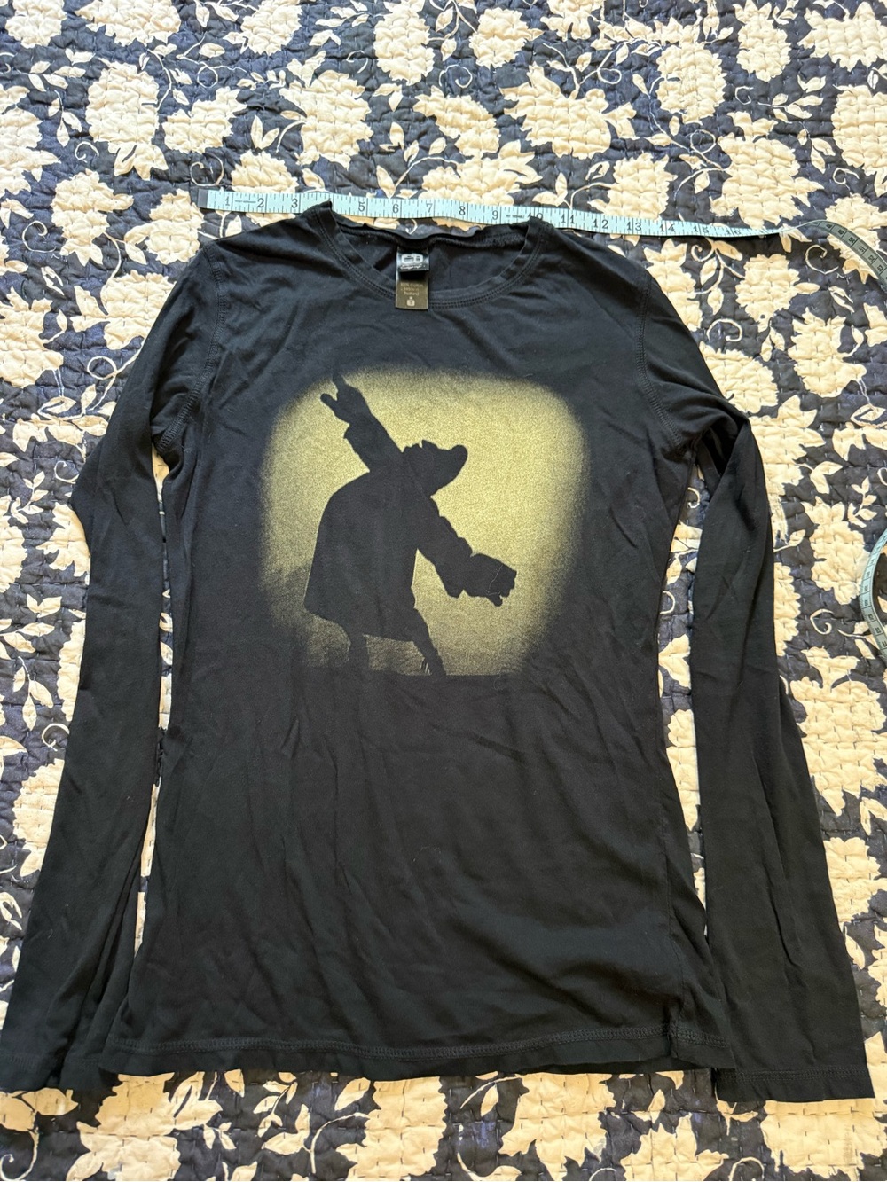 Black Long-Sleeve Graphic Shirt with Yellow Silhouette tissue weight small